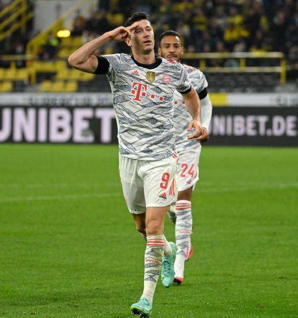 华体会体育关于莱万多夫斯基新星夺冠表现突出，MAD前途光明！观众掌声雷动的信息